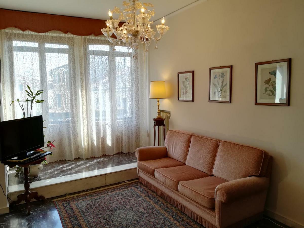 Residenza Ca Trinita Apartment Venesia Bagian luar foto