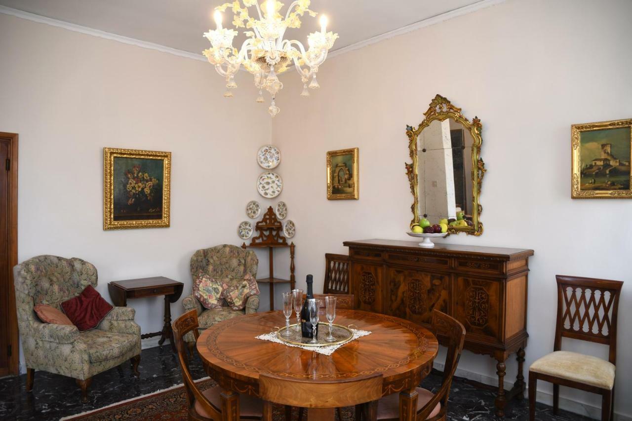 Residenza Ca Trinita Apartment Venesia Bagian luar foto