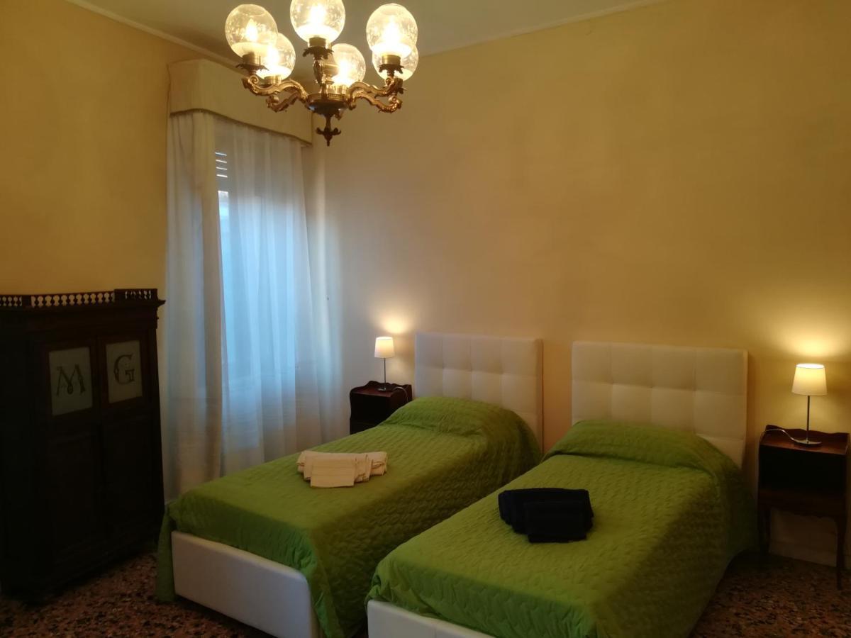 Residenza Ca Trinita Apartment Venesia Bagian luar foto